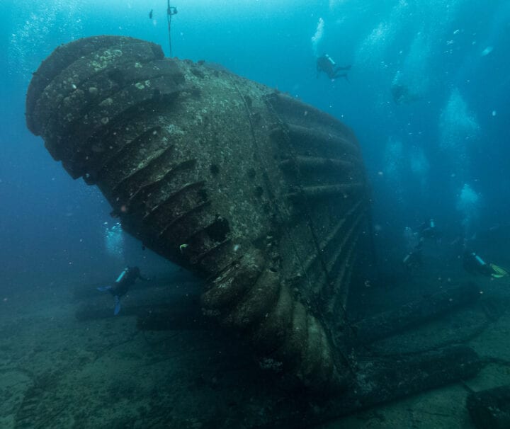 Shipwreck Diving