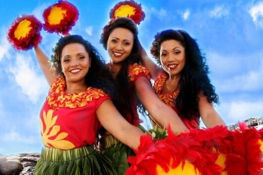 Island Breeze Luau Hula