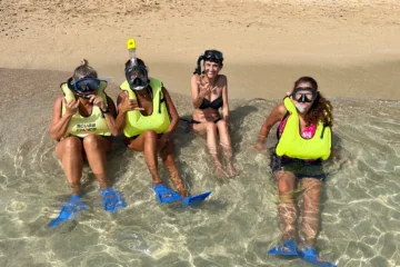 Hanauma Bay Snorkeling OahuHanauma Bay Snorkeling · from $55.99450+ Species of Tropical Fish